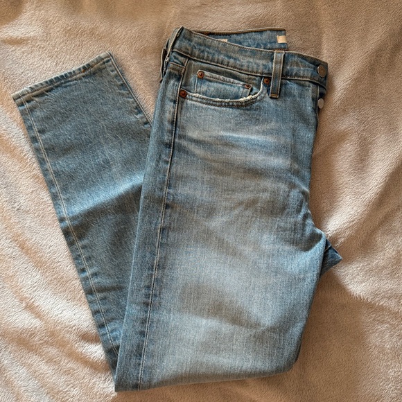 Levi’s Premium Classic Blue Denim Jeans, Wedgie Women’s 27 - Picture 3 of 6